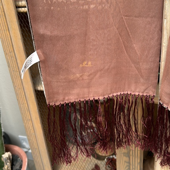 Vintage Oscar de la Renta Rayon Silk Scarf with Fringe - Picture 6 of 16